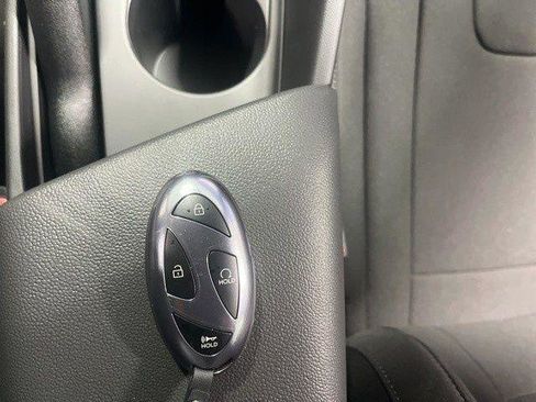 New 2026 Hyundai Elantra Sport image 19