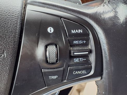 Used 2017 Acura MDX FWD image 16