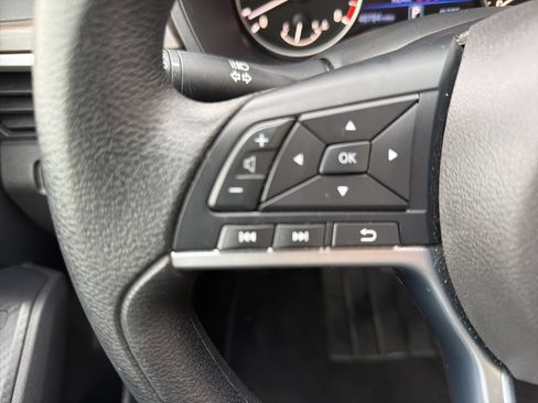 Used 2025 Nissan Altima 2.5 SV FWD image 23