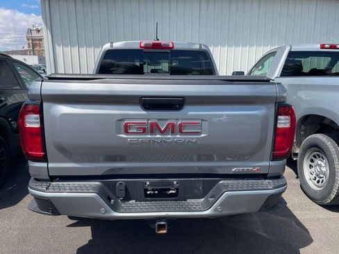 Used 2023 GMC Canyon AT4 w/ Technology Package AWD/4WD image 4