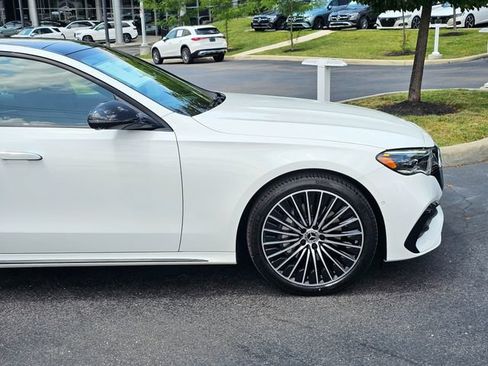 New 2026 Mercedes-Benz E 350 4MATIC Sedan image 5