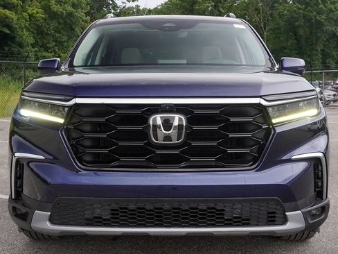 Used 2023 Honda Pilot Elite image 16
