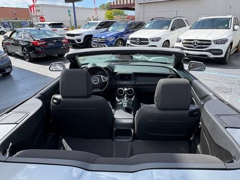Used 2023 Chevrolet Camaro LT RWD image 17
