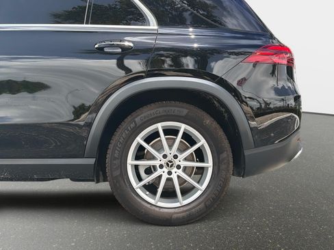 Used 2024 Mercedes-Benz GLE 350 4MATIC w/ Winter Package image 15