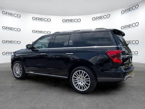 Used 2023 Ford Expedition Limited RWD image 5