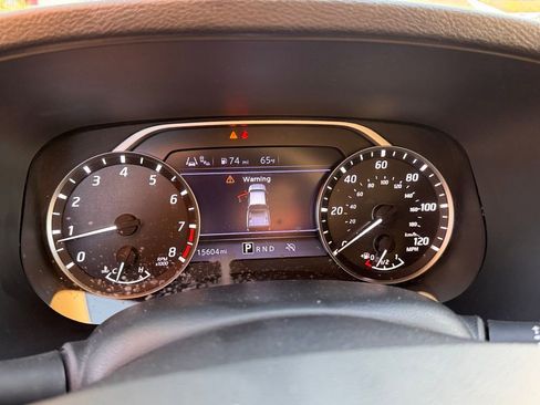 Certified 2024 Nissan Frontier SV w/ Technology Package image 14