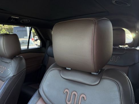 Certified 2021 Ford Explorer King Ranch w/ Premium Technology Package image 23