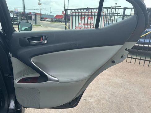 Used 2008 Lexus IS 250 AWD image 17