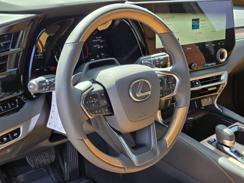 New 2026 Lexus RX 350 FWD image 11