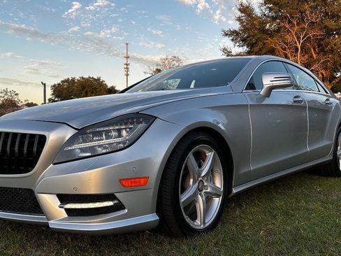 Used 2014 Mercedes-Benz CLS 550 4MATIC image 9