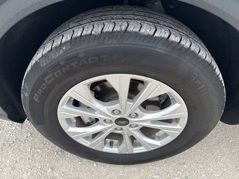 Used 2025 Ford Escape Active AWD/4WD image 25