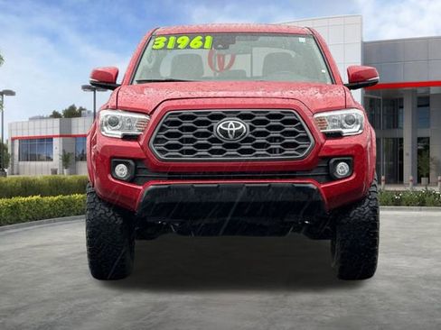 Certified 2020 Toyota Tacoma SR5 w/ Technology Package image 10