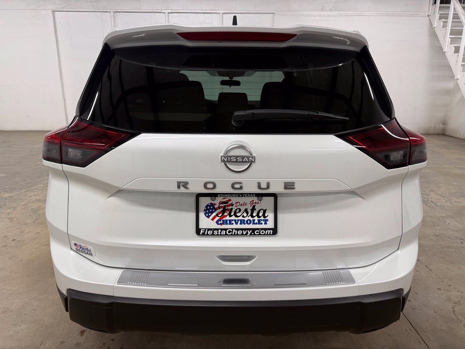 Used 2026 Nissan Rogue SV FWD image 7