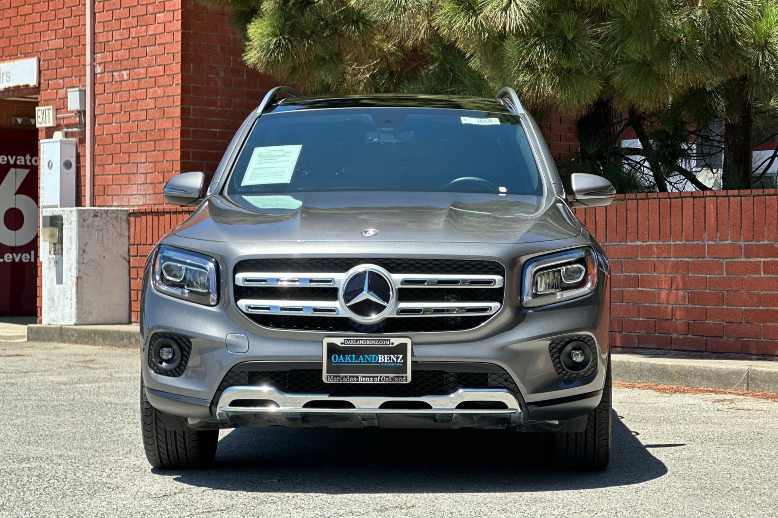 Used 2022 Mercedes-Benz GLB 250 4MATIC image 9