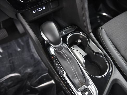 Used 2020 Buick Encore GX Preferred w/ Cold Weather Comfort Package image 21