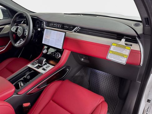 New 2026 Jaguar F-PACE R-Dynamic S AWD/4WD image 31