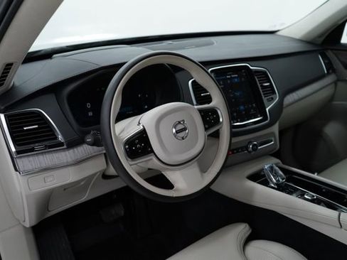 Used 2025 Volvo XC90 B6 Ultra w/ Lounge Package AWD/4WD image 15