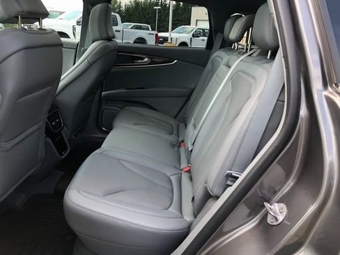 Used 2022 Lincoln Nautilus Reserve w/ Monochromatic Package image 20