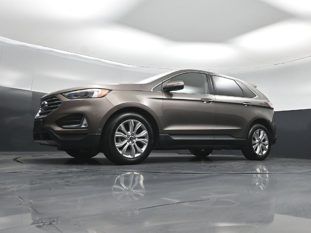 Used 2019 Ford Edge Titanium w/ Equipment Group 301A FWD image 44