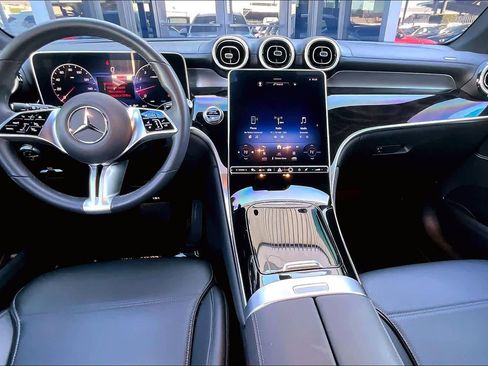 Used 2024 Mercedes-Benz GLC 300 GLC 300 image 16