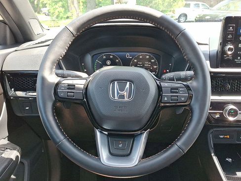 Used 2026 Honda CR-V Sport Touring image 16