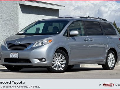 Used 2015 Toyota Sienna XLE Premium