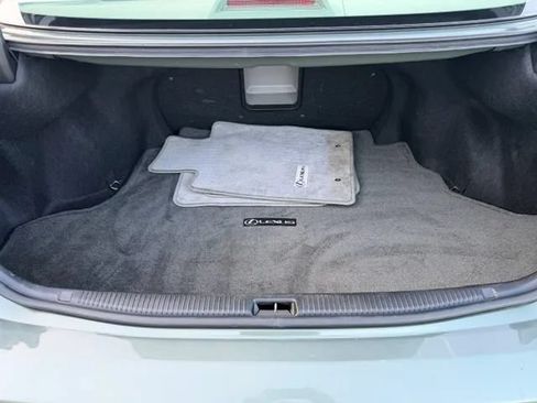 Used 2005 Lexus ES 330 w/ Preferred Accessory Pkg FWD image 33