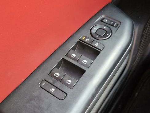 Used 2025 Kia K4 GT-Line w/ GT-Line Premium Package image 25