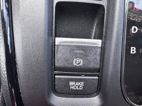 Used 2024 Honda CR-V Sport-L image 32