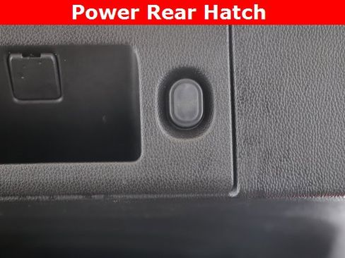 Used 2018 Chevrolet Tahoe LT image 29