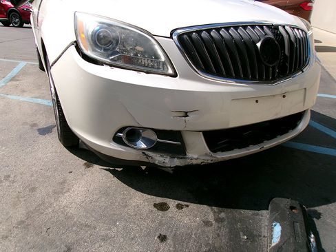 Used 2014 Buick Verano Premium FWD image 3