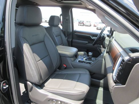 Certified 2025 GMC Sierra 1500 Denali w/ Denali Reserve Package AWD/4WD image 27