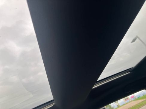 Used 2025 Toyota bZ4X FWD w/ Weather Package image 18