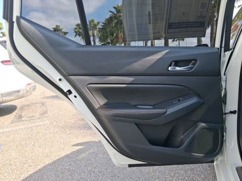 Certified 2022 Nissan Altima 2.0 SR image 21