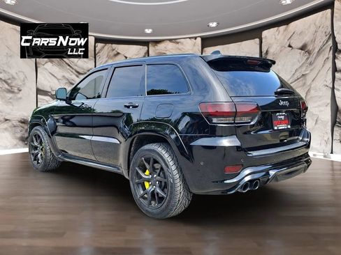 Used 2018 Jeep Grand Cherokee Trackhawk AWD/4WD image 4