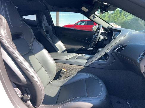 Used 2017 Chevrolet Corvette Stingray Coupe w/ 1LT image 23