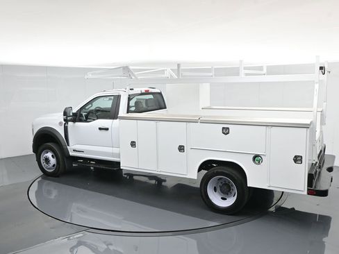 New 2024 Ford F450 XL w/ XL Chrome Package image 47