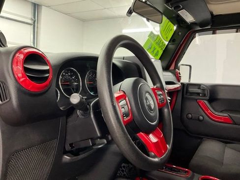 Used 2011 Jeep Wrangler Unlimited Sport image 16