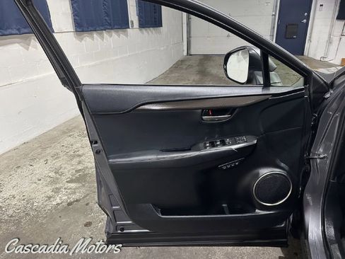 Used 2018 Lexus NX 300h AWD image 20