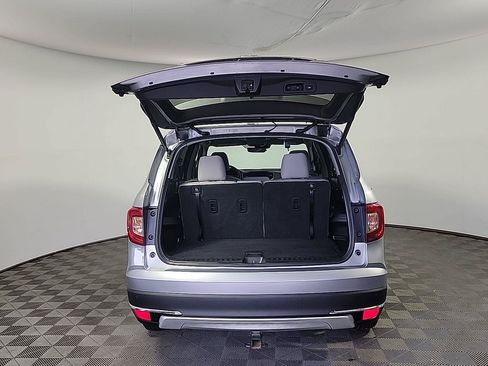 Certified 2019 Honda Pilot Touring image 6