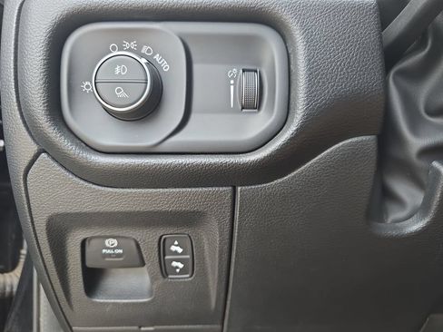 Used 2023 RAM 1500 Big Horn AWD/4WD image 26