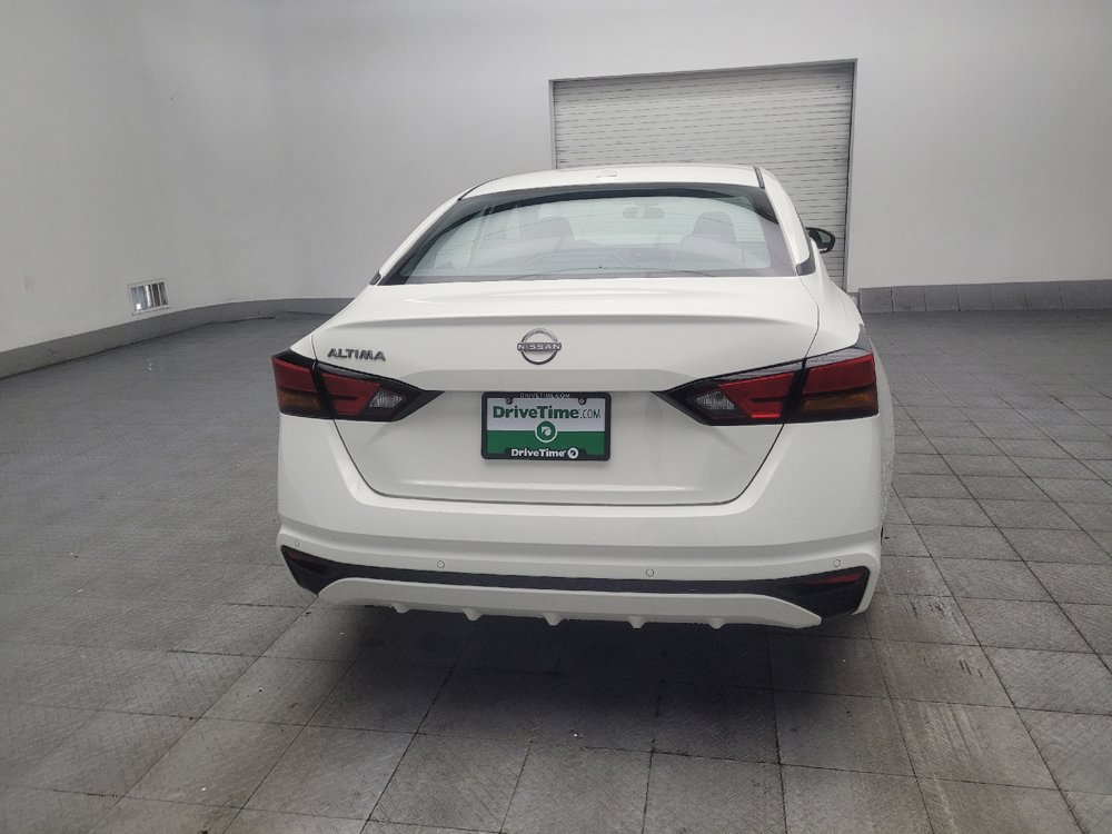 Used 2025 Nissan Altima 2.5 SV FWD image 7