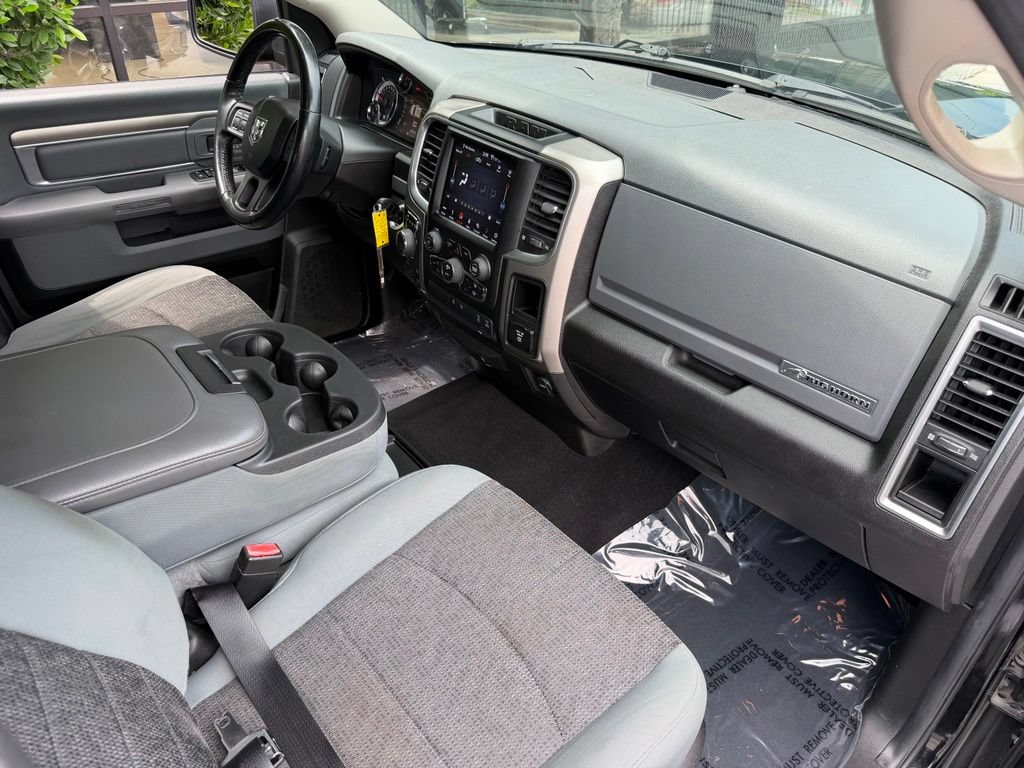 Used 2019 RAM 1500 Big Horn AWD/4WD image 32