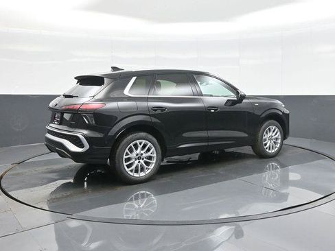 New 2026 Audi Q3 quattro 2.0T AWD/4WD image 7