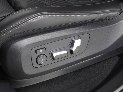 Certified 2023 BMW X5 xDrive45e w/ M Sport Package image 23