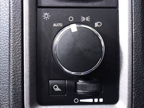 Used 2018 RAM 1500 Tradesman w/ Popular Equipment Group image 10