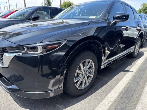 Used 2025 MAZDA CX-5 AWD 2.5 S w/ Preferred Package image 2