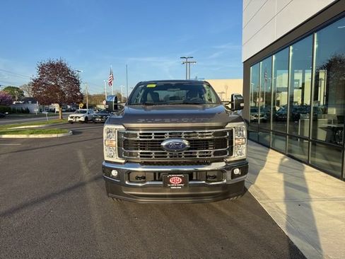 Used 2025 Ford F350 XLT w/ 360-Degree Camera Package AWD/4WD image 7