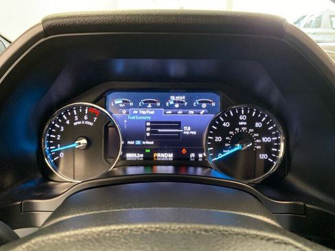 Used 2021 Ford Expedition Max XLT image 23