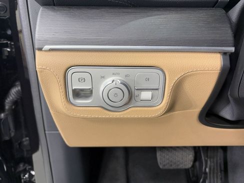 Used 2024 Mercedes-Benz GLE 580 4MATIC image 10